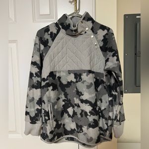 Camo asymmetrical fleece pullover